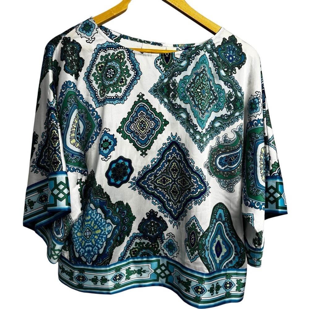 Chicos blue white flared sleeve silky texture top paisley size 0 or US Small